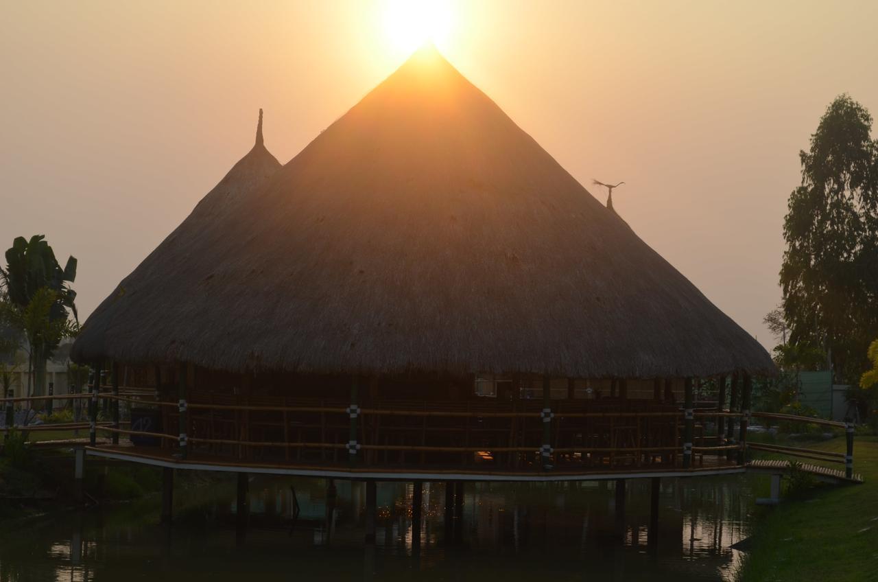 The Orchid Resort & Relax Maha Sarakham Zewnętrze zdjęcie